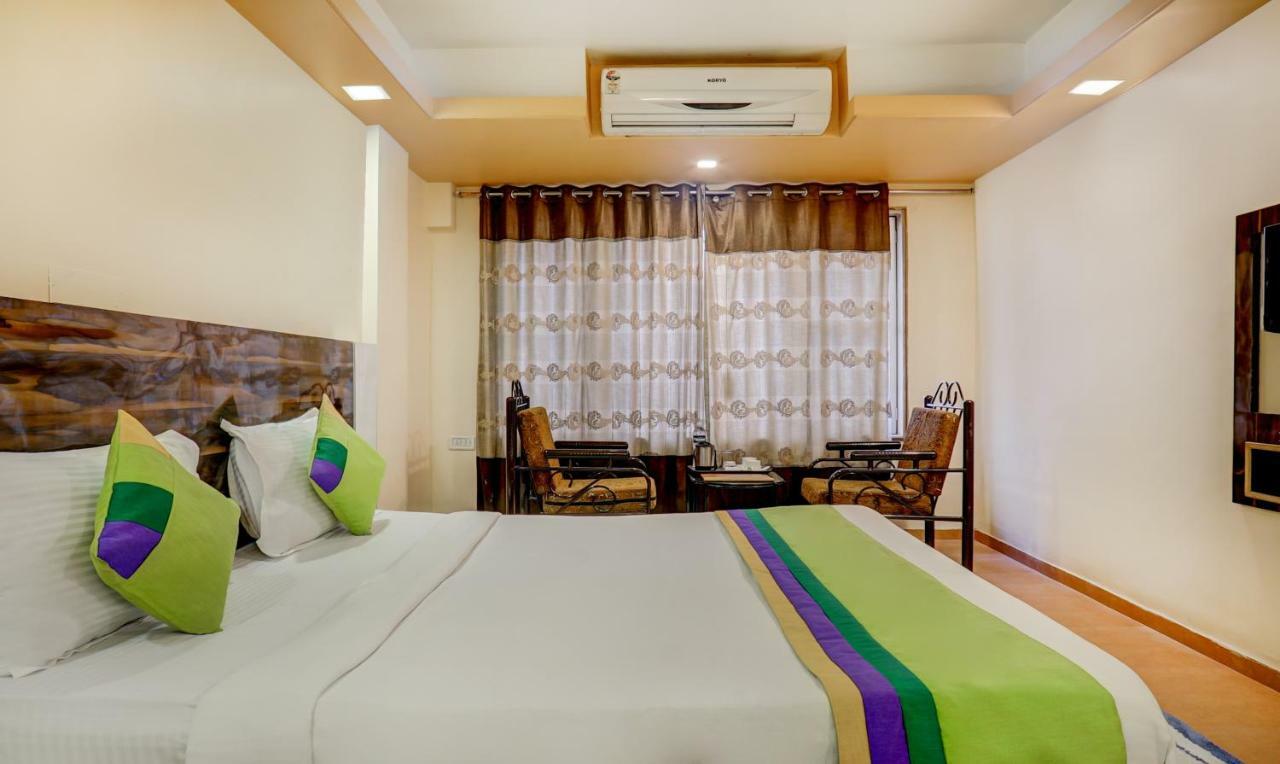 Mountview Resort & Spa Lonavala Exterior photo